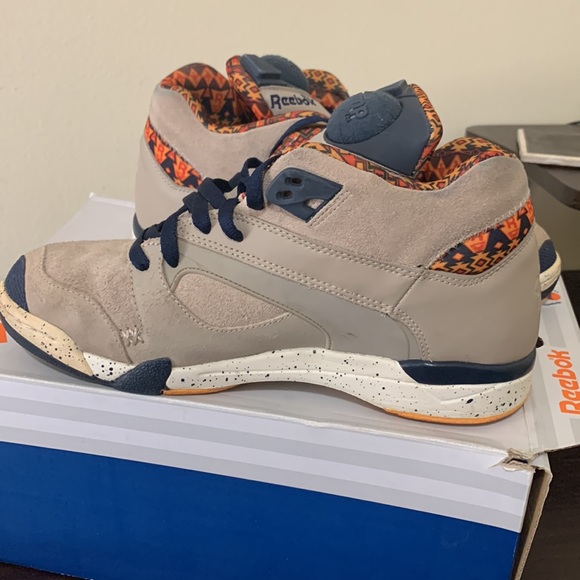 Reebok court victory pump size 8 used - Picture 6 of 8